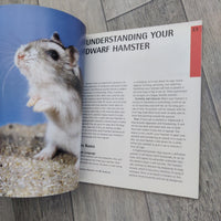 A Complete Pet Owner's Manual: Dwarf Hamster (Paperback)
