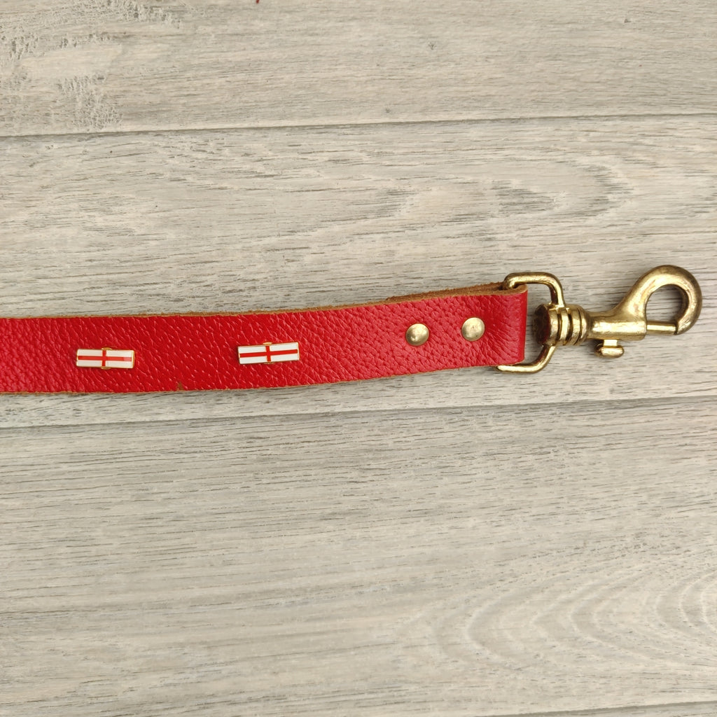 Red Leather St George Flag Short Stop Staffie Dog Lead 24mm x 84cm