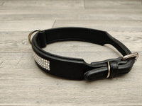 Hem & Boo Diamante Dazzle Collar Medium 3/4" x 14-17"