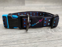Hem & Boo Padded Adjustable Collar Black & Blue 25-35cm