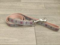 Trixie Liene Flower & Butterfly Pink Reflective Lead 100cm X 20mm Silver & Pink